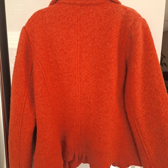 Simon Chang jacket . - Picture 7 of 7